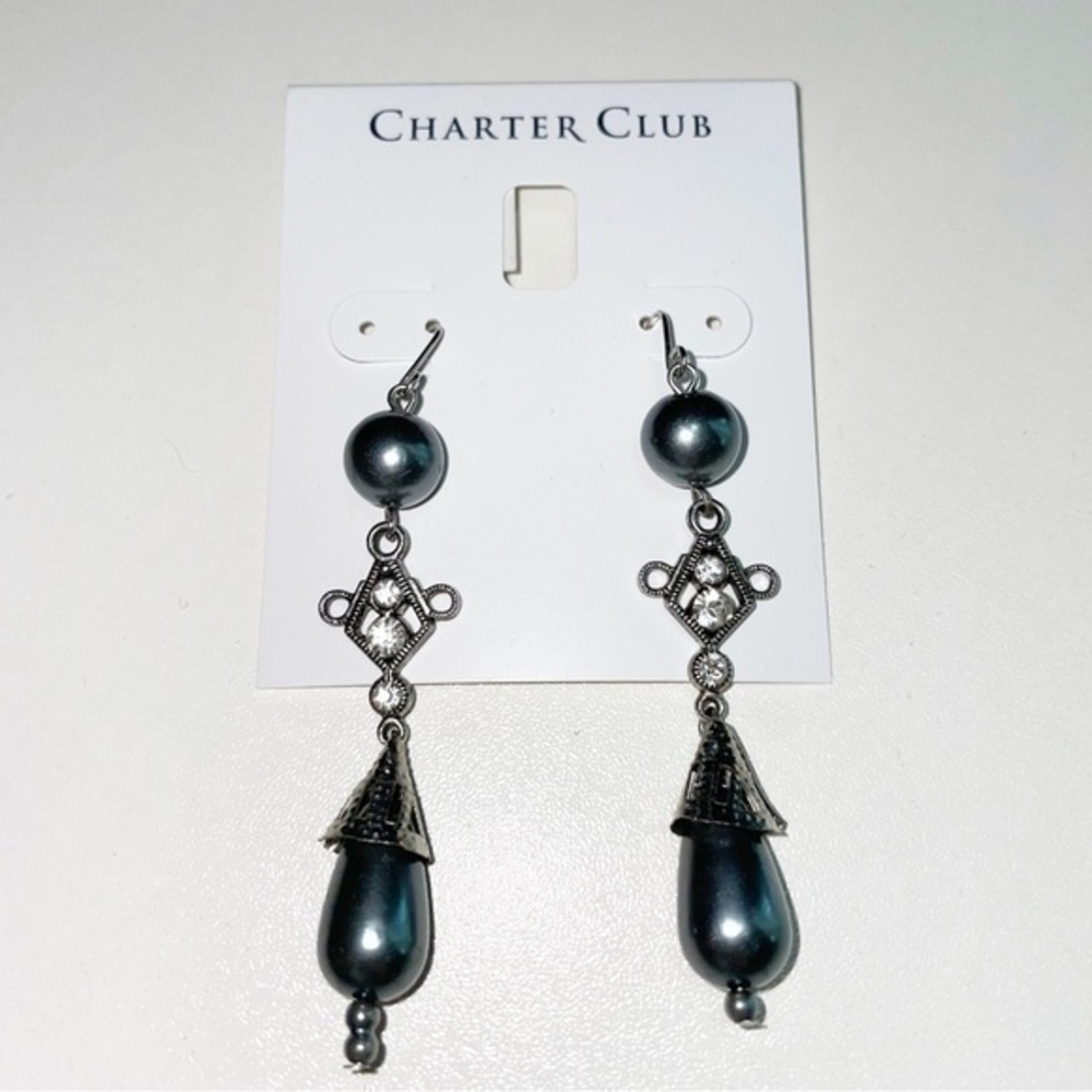 Gray Pearl Teardrop Dangle Earrings